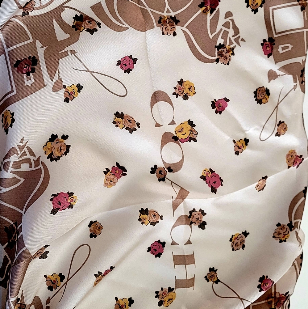 Gucci and COACH Scarves - Picture 10 of 10